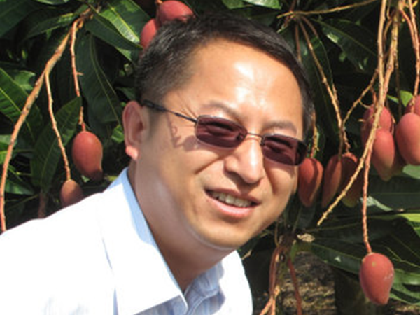 Weifeng Zhang